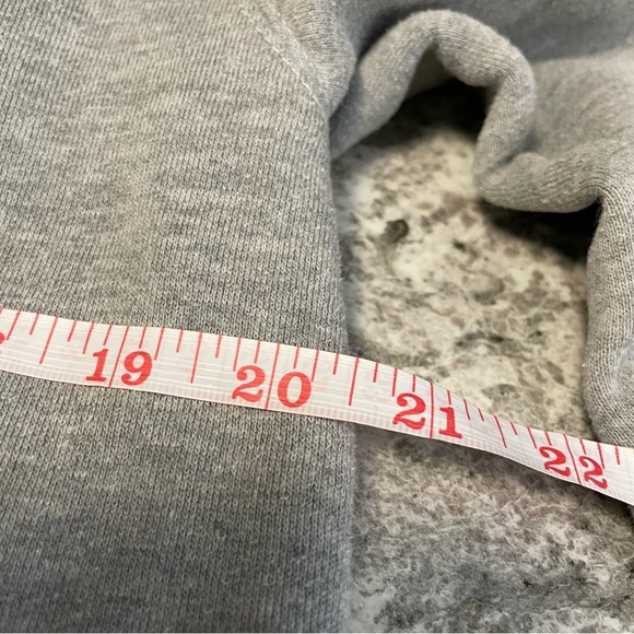 Vans Off The Wall Gray Crewneck Sweatshirt Men’s Small - Picture 8 of 9